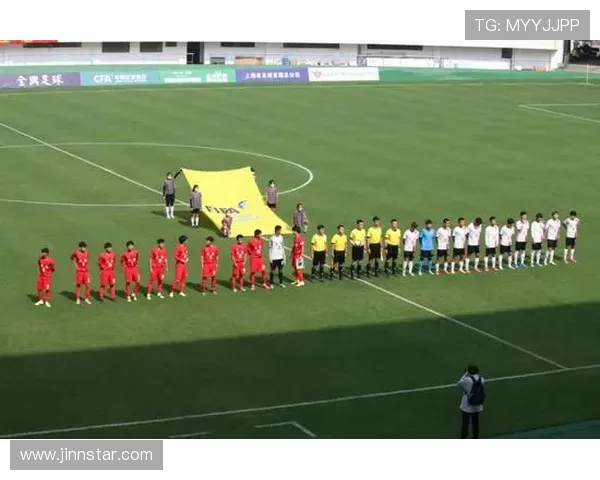 重庆足球队与北京足球队赛后状态分析与复盘探讨 重庆足球队与北京足球队赛后状态分析与复盘探讨