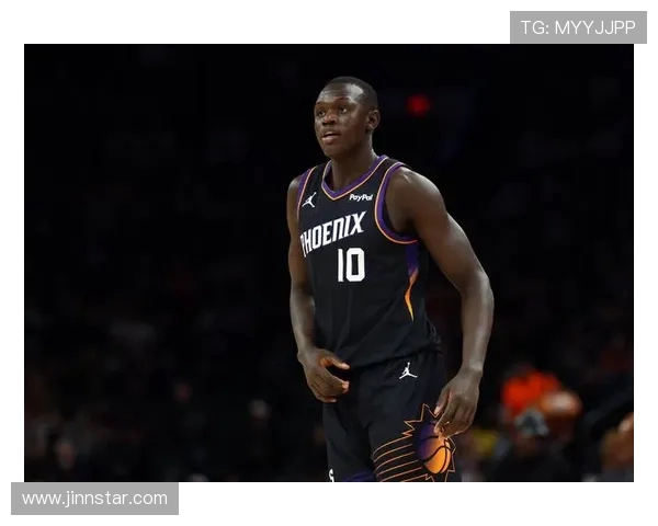 2018年NBA雷霆与太阳激战回顾球星表现与赛季影响分析