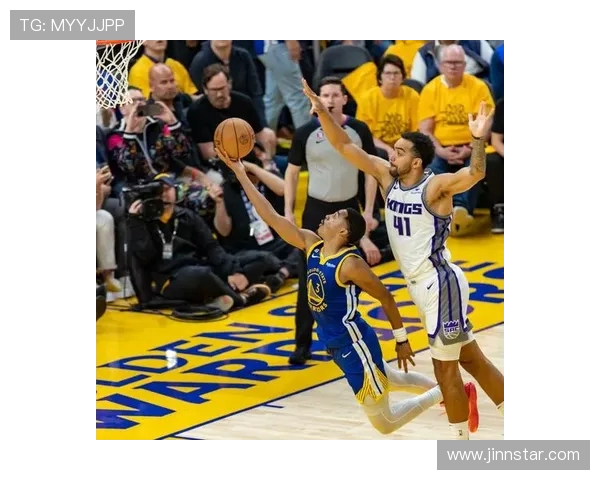 2019年勇士队与国王队精彩对决中文解说全程回顾与分析 2019年勇士队与国王队精彩对决中文解说全程回顾与分析